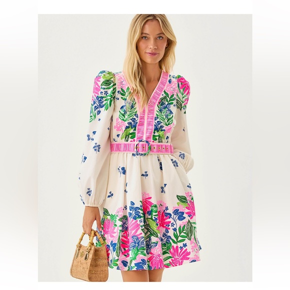 Lilly Pulitzer Dresses & Skirts - NWT Lilly Pulitzer chyanna vneck dress